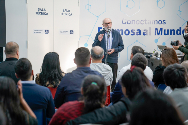 Formosa impulsa la democratización tecnológica con capacitaciones gratuitas de vanguardia en el Centro de Inclusión Digital