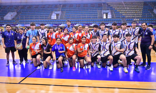 Laish� y Piran� con oro en handball