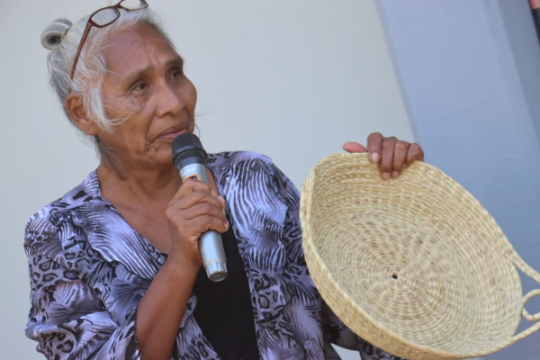 Mujeres que dejan huella: Saberes, identidad y cultura qom se encontraron en el barrio Namqom