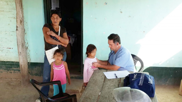 Atencin primaria de la salud en colonia rural del extremo oeste.