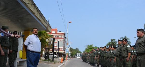 Para integrarse al esquema de seguridad comicial llegaron medio millar de gendarmes.