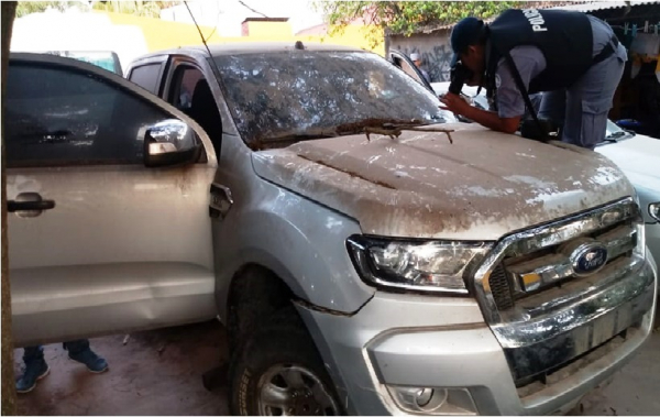 El Colorado - Pirané Importantes resultados obtuvieron las Delegaciones de Droga logrando detener a una pareja con cocaína y recuperar una camioneta con pedido de secuestro en Buenos Aires