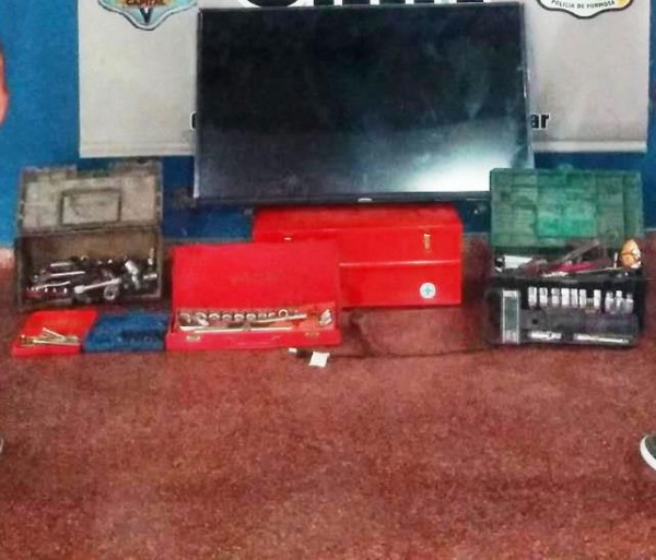 La Polic�a recuper� bienes sustra�dos de un taller del barrio Facundo Quiroga y detuvo a tres personas