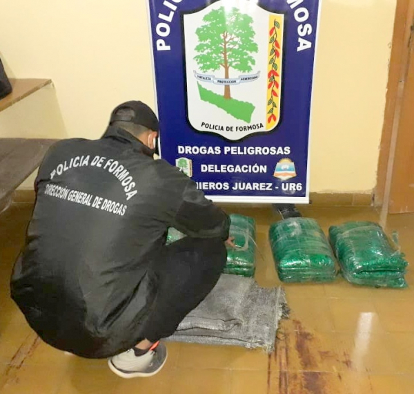 La Polica secuestr ms de 30 kilos de hojas de coca en el oeste formoseo