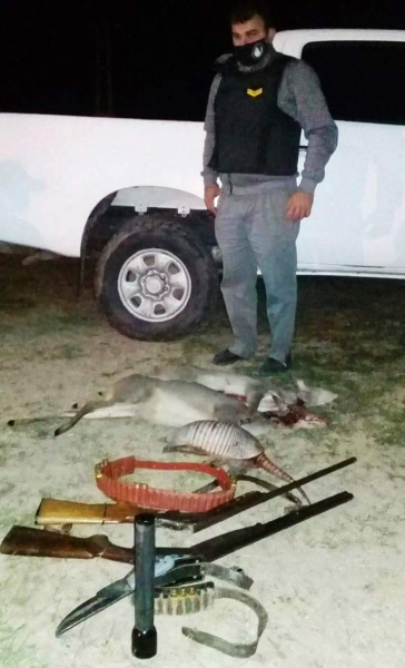 UEAR La Floresta secuestr armas de fuego  y animales silvestres a cazadores furtivos