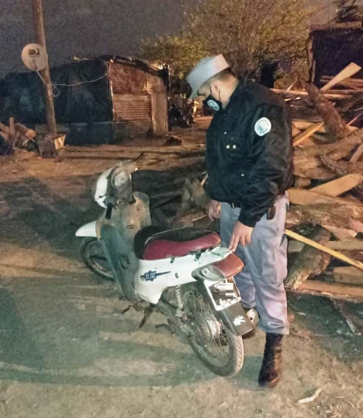 En las ltimas horas, la Polica recuper dos motocicletas y detuvo a un hombre