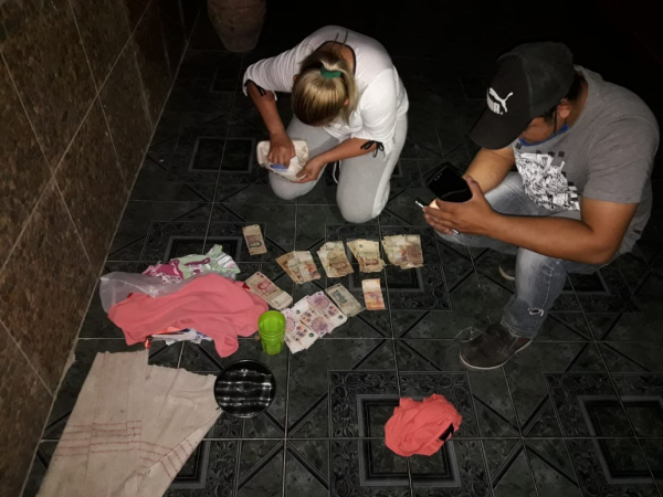 La Polica detuvo a una mujer que habra sustrado dinero del lugar donde trabajaba