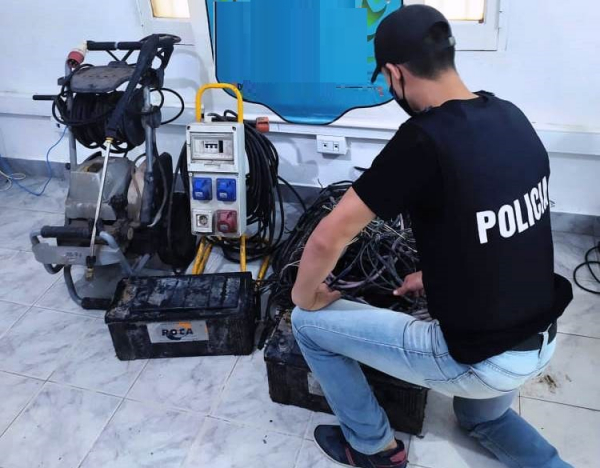 La Polic�a investiga un robo perpetrado en una distribuidora de gaseosas