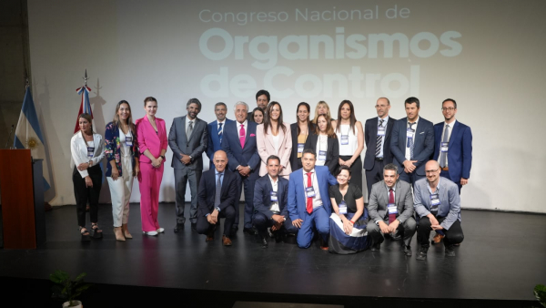 CONGRESO NACIONAL DE ORGANISMOS DE CONTROL DE PERSONAS JURDICAS Y REGISTROS PBLICOS