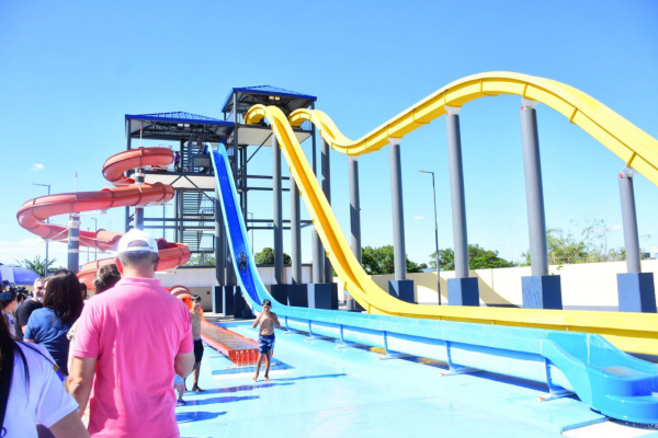 Propuestas de verano: Pileta libre, colonia de vacaciones y aquagym en el Parque Acutico 