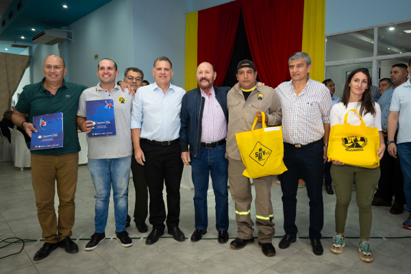El gobernador Insfrán compartió un almuerzo con los trabajadores viales