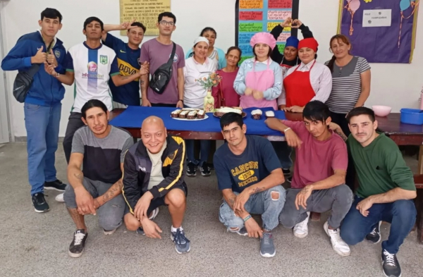 CURSO AUXILIAR GASTRONÓMICO
