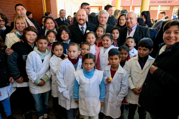 En Palo Santo, inauguraron obra de refacción de la Escuela Provincial de Educación Secundaria Agraria 3