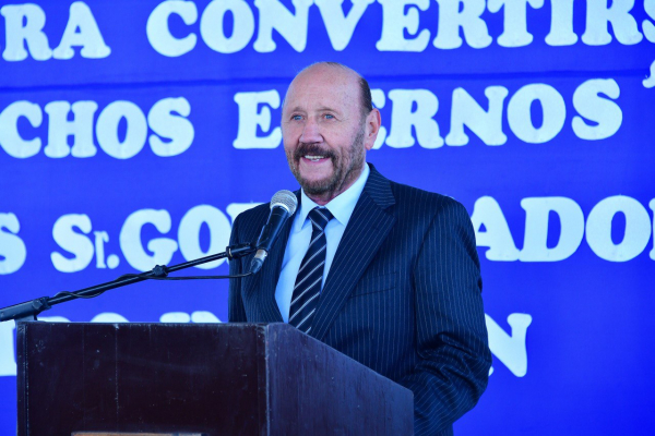 El Gobernador inauguró obras importantes en Tres Lagunas