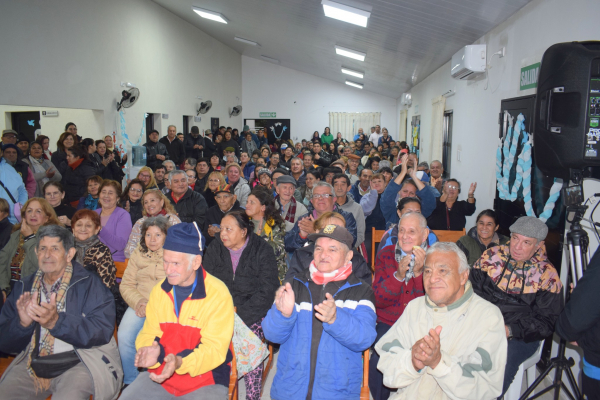 Reunion con los beneficiarios B Obrero y Guadalupe