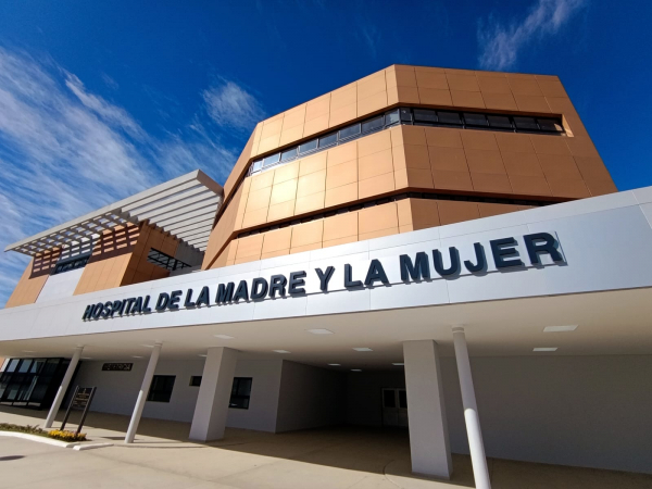 El nuevo Hospital de la Madre y la Mujer funciona con normalidad en su primera etapa