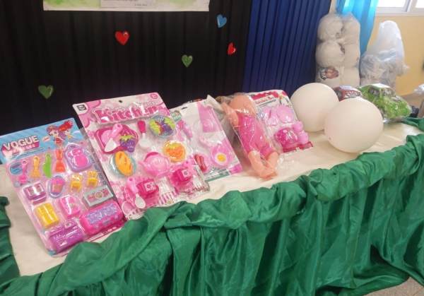 Todo listo para la tradicional entrega de juguetes por el Día de las Infancias