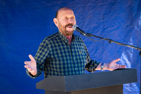 Insfrán: 