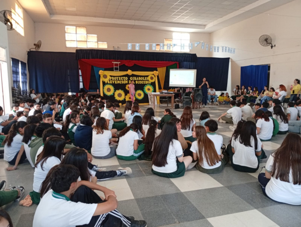 Taller de promoción de la salud mental y prevención del suicidio en la EPES N° 22 de Laguna Blanca