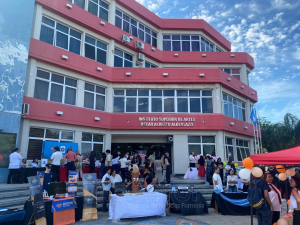 Por el Mes de las Artes, el ISA realiz� un muestreo de trabajos