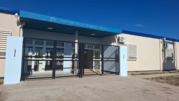 Meza sobre las pr�ximas inauguraciones: 