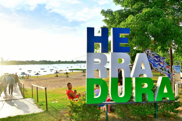 Pescadores de toda la regi�n participaron de la exitosa Fiesta Nacional de la Corvina de R�o