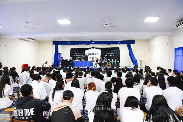 Disertación de destacadas figuras del ámbito local en jornada por la