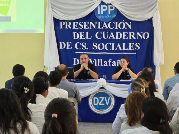 El IPP present� los cuadernos de Ciencias Sociales Formosa en Villafa�e