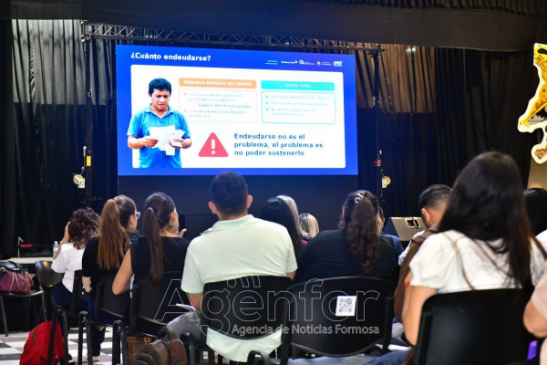 Inici� el trayecto formativo en educaci�n financiera para docentes formose�os