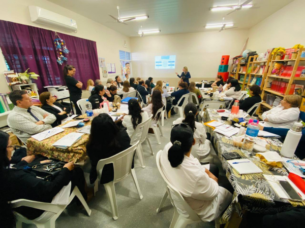 Se realiz� mesa de trabajo para fortalecer pol�ticas, pr�cticas y culturas inclusivas