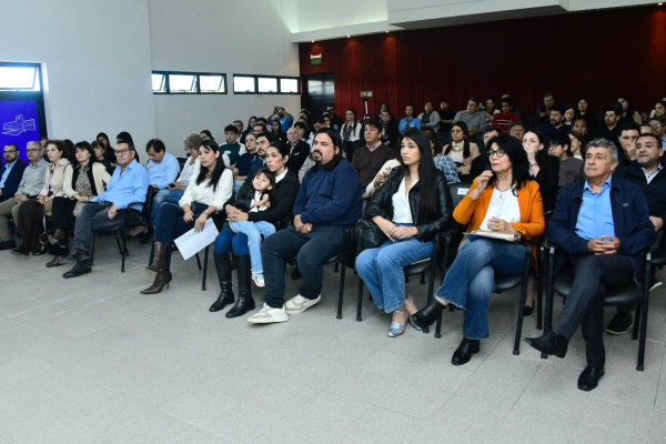 Homenajearon a Jorge Santander en el IPP