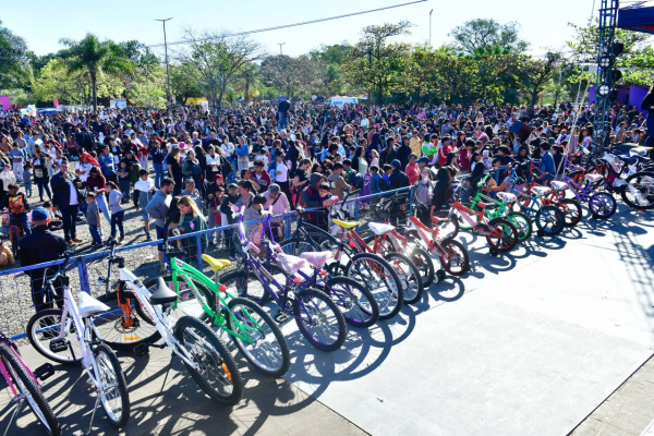 Domingo de fiesta en el Paraíso de los Niños para celebrar el Día de las Infancias