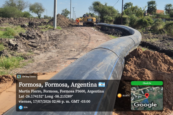 Con recursos propios, Formosa contin�a una obra estrat�gica para mejorar la distribuci�n de agua potable a m�s de 100 mil formose�os