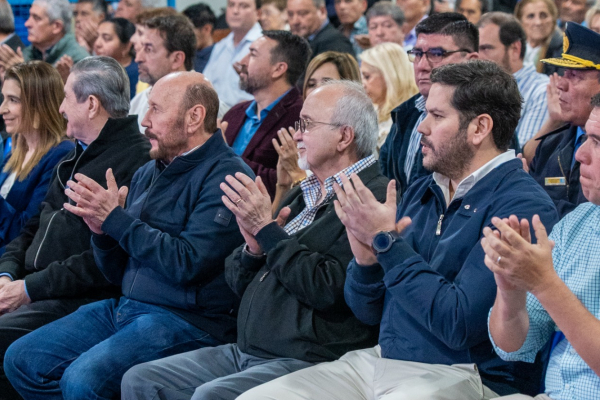 El gobernador Insfr�n presidi� el acto oficial por el 30� aniversario del PAIPPA