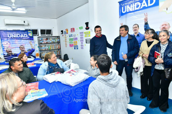 Plan de Terminalidad Educativa Secundaria en el Polideportivo La Paz: