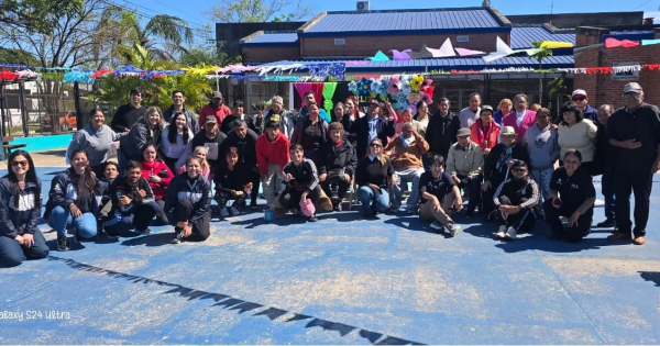 ENCUENTRO DE GENERACIONES: COMPARTIENDO MOMENTOS DE ALEGRÍA Y SABIDURÍA
