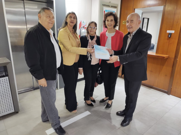 Docentes del Modelo Formoseño manifestaron su