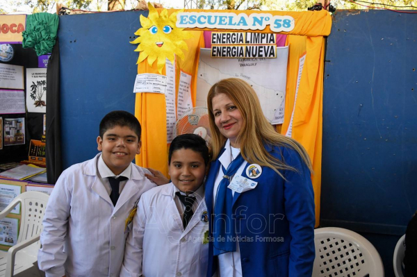 Inició la Feria de Educación, Artes, Ciencia y Tecnología de la instancia zonal Capital