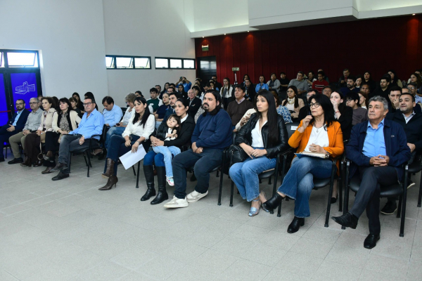 Homenajearon a Jorge Santander en el IPP