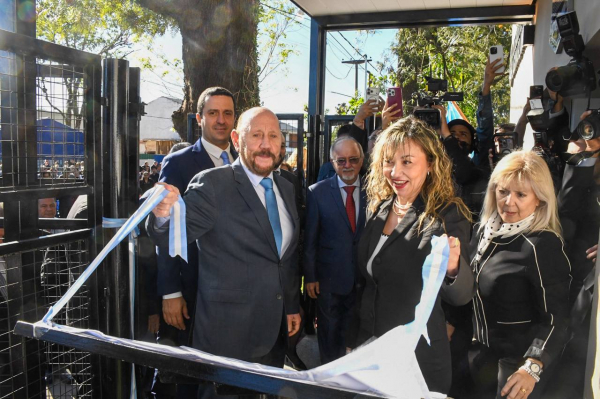Insfrán inauguró la refacción y ampliación del edificio del Juzgado de Paz de Laguna Blanca