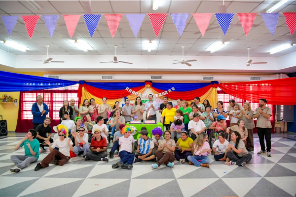 El vicegobernador Solís acompañó el festejo por el 26 aniversario de la Escuela Especial N°12