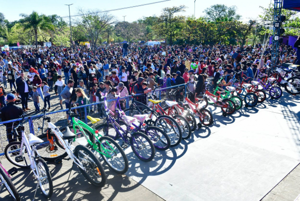 Domingo de fiesta en el Para�so de los Ni�os para celebrar el D�a de las Infancias