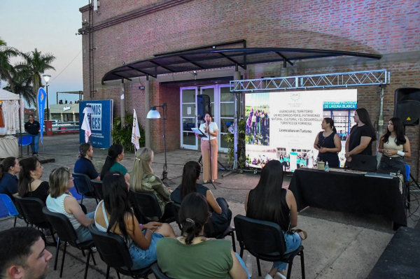 Se desarroll� con �xito la primera edici�n de la Feria Regional de Turismo