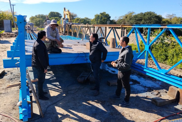 Caffa brind� detalles sobre la construcci�n del nuevo puente sobre el riacho El Puc�