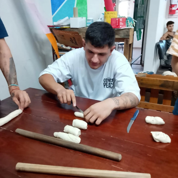 COMPARTIENDO SABERES