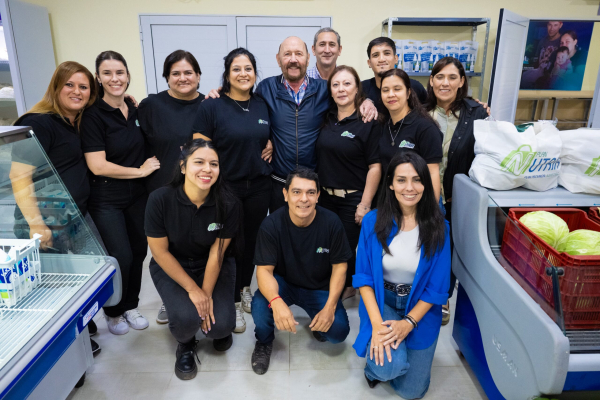 El gobernador Insfr�n inaugur� obras de refacci�n y ampliaci�n del Espacio ECO y del Plan Provincial Alimentario Nutrir