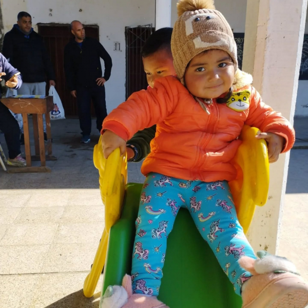 ENTREGA DE JUGUETES POR EL MES DE LAS INFANCIAS