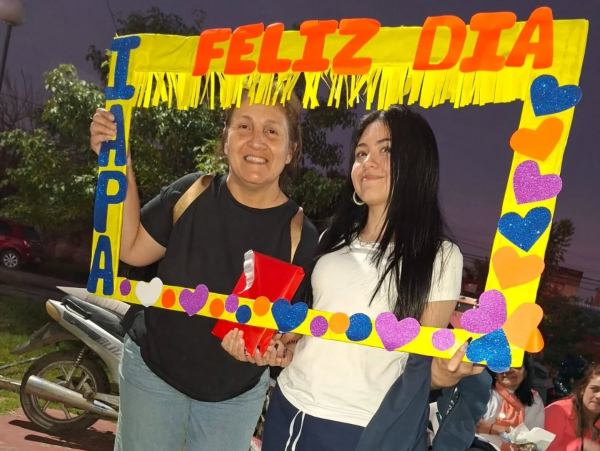 MES DE LAS INFANCIAS EN LA PLAZOLETA DEL BARRIO EVITA