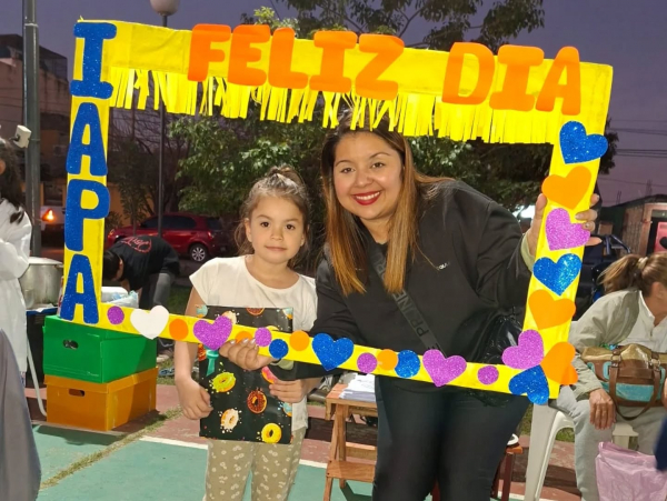 MES DE LAS INFANCIAS EN LA PLAZOLETA DEL BARRIO EVITA