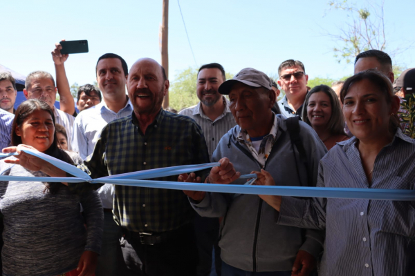 Insfrán inauguró el primer Centro de Desarrollo Infantil en una comunidad Wichí